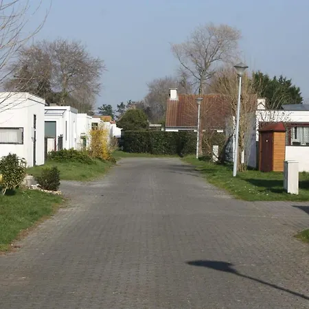 Vakantiehuisje38 *