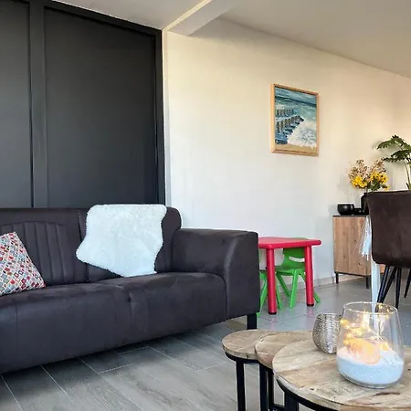 Vakantiehuisje38 Коксейде